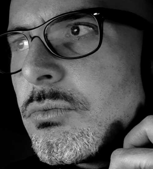 Stefano -  voiceover artist with deVine Voices  voiceover agency
