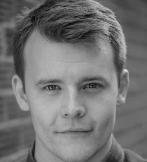 Joakim -  voiceover artist with deVine Voices  voiceover agency
