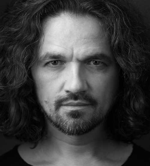 Slava -  voiceover artist with deVine Voices  voiceover agency