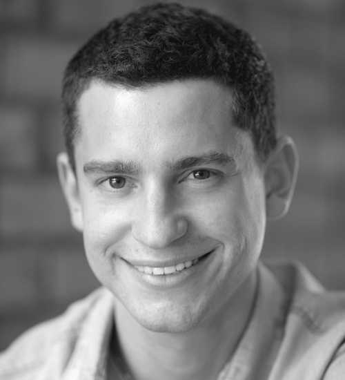 Federico -  voiceover artist with deVine Voices  voiceover agency