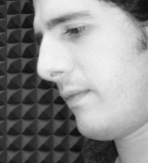 Elvis -  voiceover artist with deVine Voices  voiceover agency