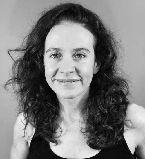 Alejandra G -  voiceover artist with deVine Voices  voiceover agency